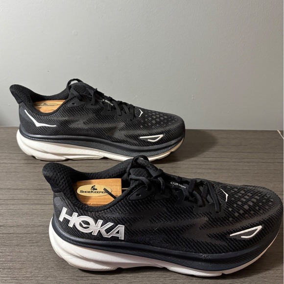 HOKA Men's Clifton 9 Road Running Shoes Black/White Men's 10.5D - Picture 4 of 8